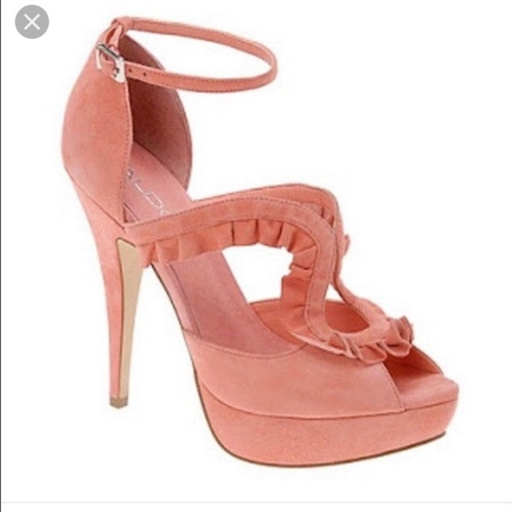 Aldo starace blush pink platform heels size 10.